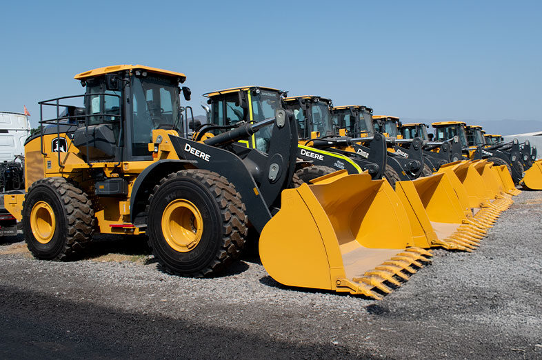 Cargador-frontal-John-Deere-724P_3