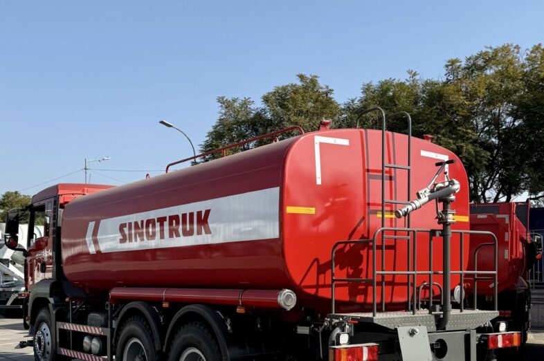 eb9b28b6-50ba-4ce6-acd1-48bdfb06933f